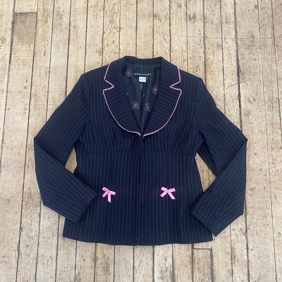 Y2K Pinstripe Blazer with Bow Details - Picture 13 of 15